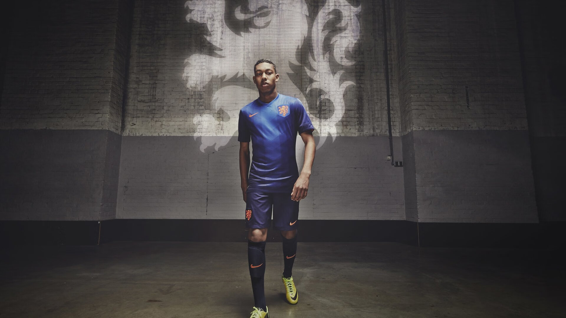 争议中爆发！卢卡库一锤定音 巴萨客战毕尔巴鄂再吞苦果